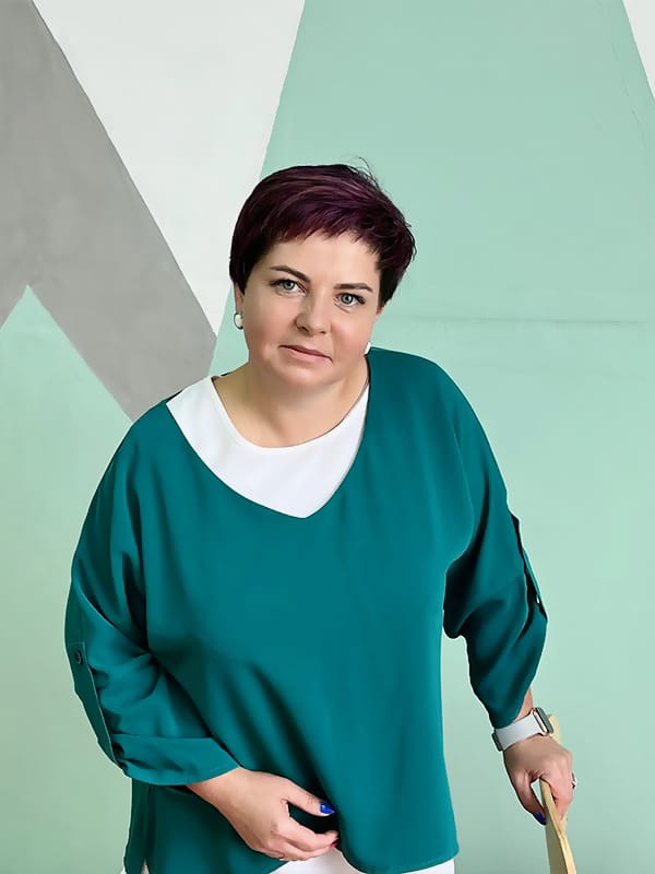 Кузнецова Оксана Николаевна.